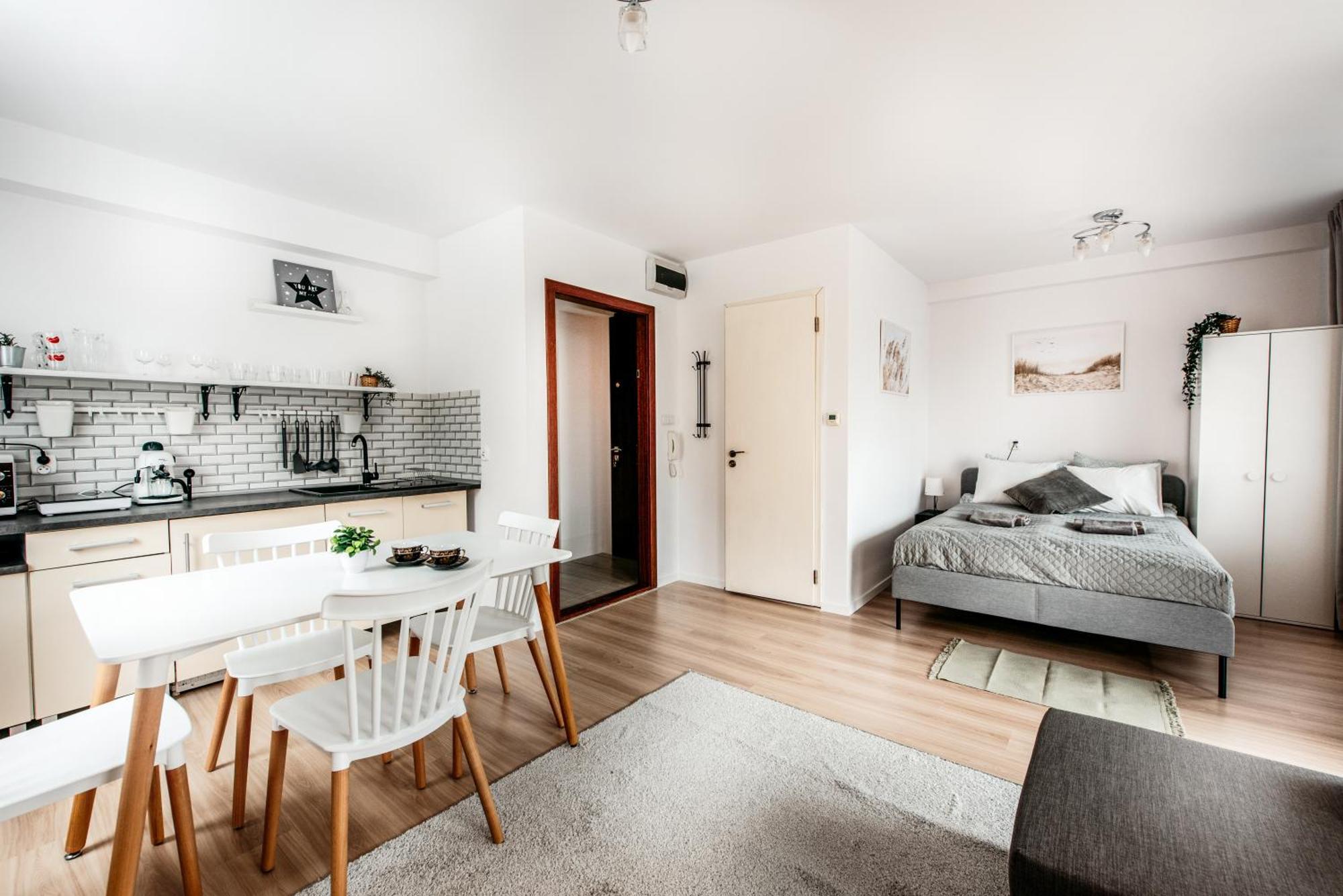 Fully-Furnished Apartment With Air Conditioning For Families, Cracow Old Town كراكوفيا المظهر الخارجي الصورة